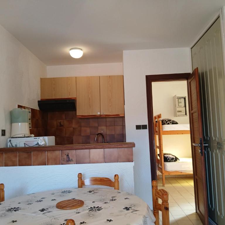 Studio centre de calvi avec terrasse - Appartement 1 Chambre - 6