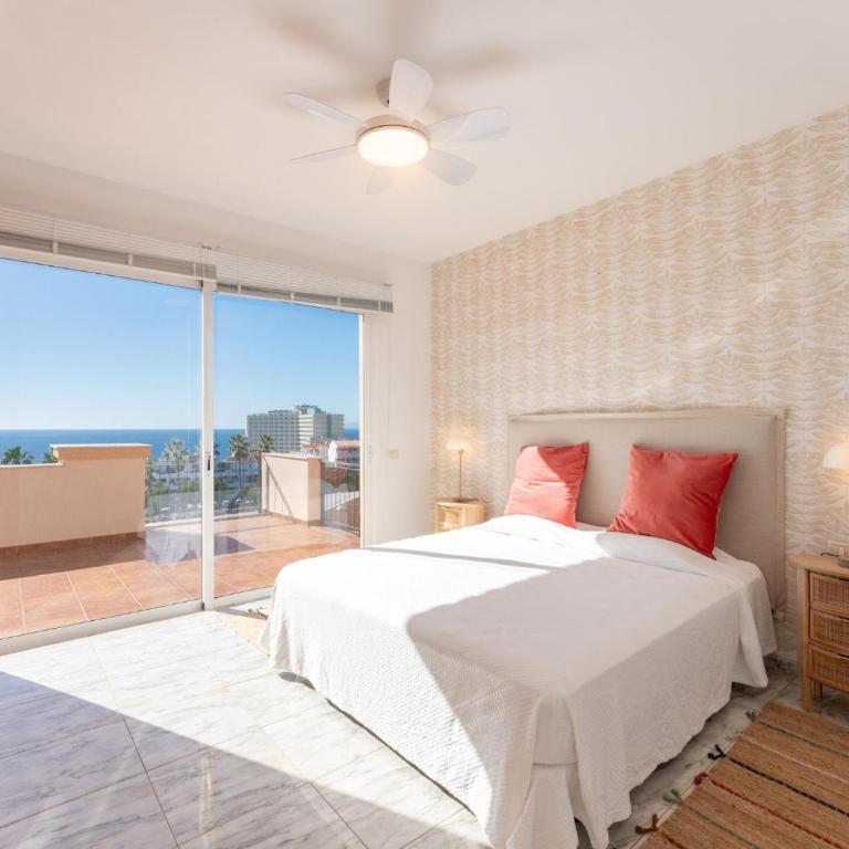 Villa Evita Private Pool, Jacuzzi & Sea views - Villa - 100