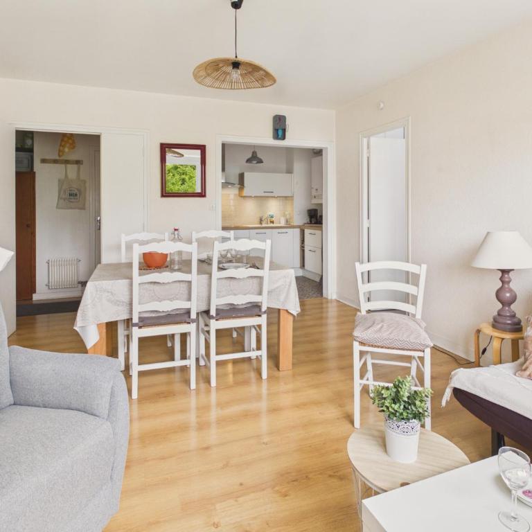 Appartement pour 2 à 300m de la mer - Appartement - 4