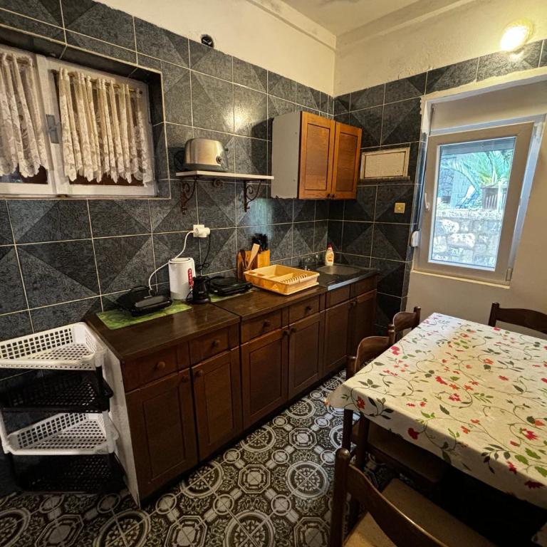 Stone Villa - Apartman sa Pogledom na Vrt - 4