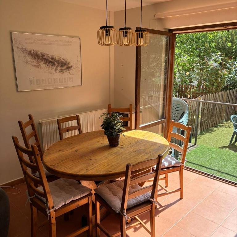 Dúplex con jardín en Pirineos, totalmente equipado - Apartment mit 2 Schlafzimmern - 2