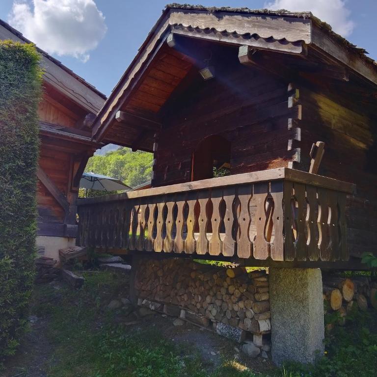 Chalet LA MARMOTTE Au pieds des Pistes - Chalet - 16