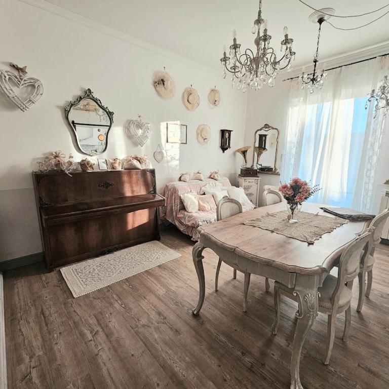 La Maison Liberty charme & private parking San Martino - Appartamento Deluxe con 2 Camere da Letto e Balcone - 27