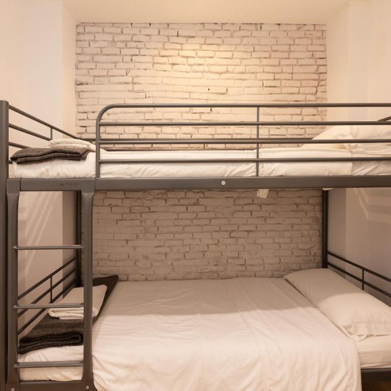 Gothic - Ramblas Apartments - Apartment - Ground Floor - 2