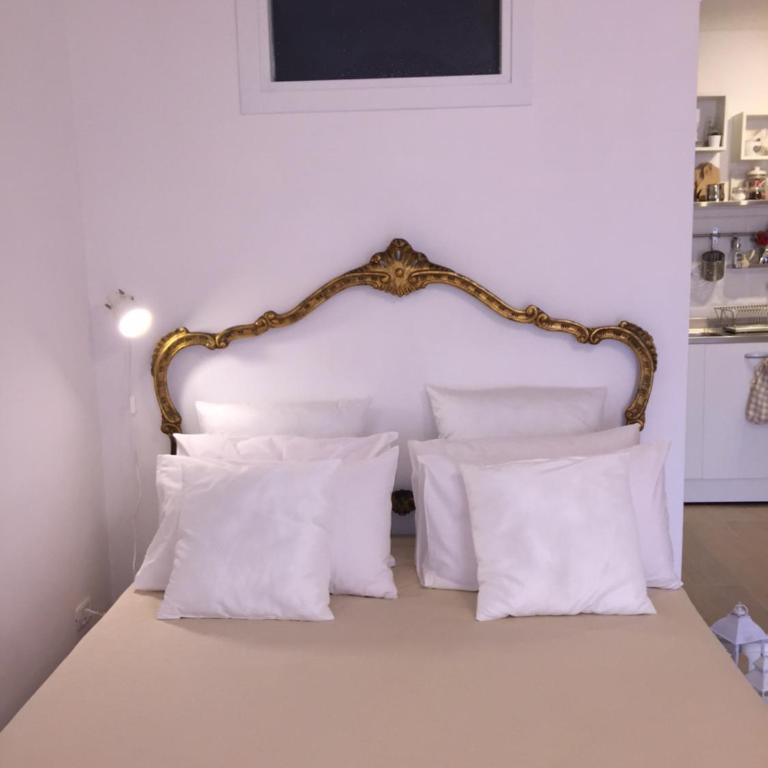 Cosy Home Napoli - One-Bedroom Apartment - 16