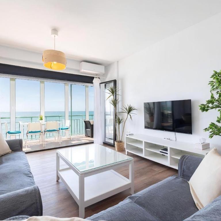 Olimpo BeachFront and Pool Apartment - Apartamento Superior de 2 dormitorios - 1