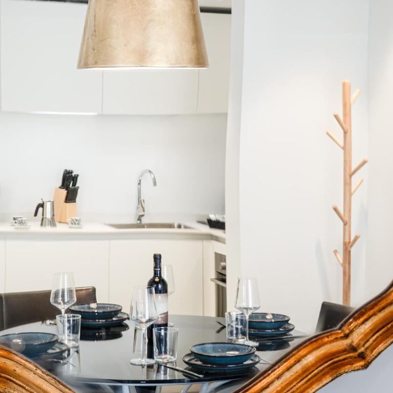 Luxury Apt 100m from Duomo, PS5 and Fitness Zone - Appartamento con 1 Camera da Letto - 22