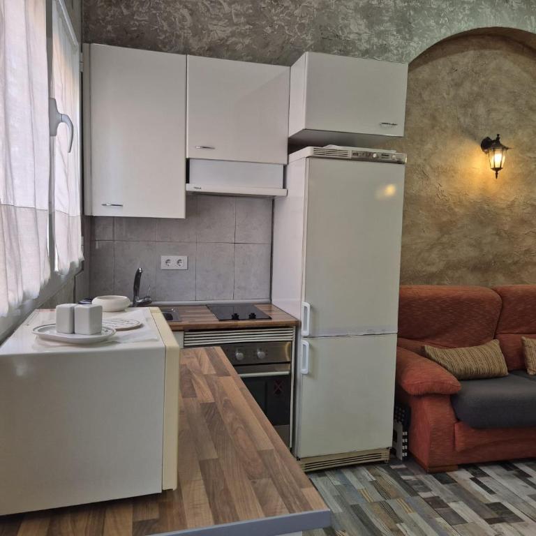 Madrid Rio Urban Loft - One-Bedroom Apartment - 5
