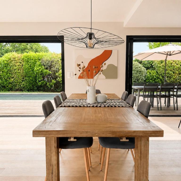 Villa Azura - Pool - Contemporary - Parking - Villa - 18