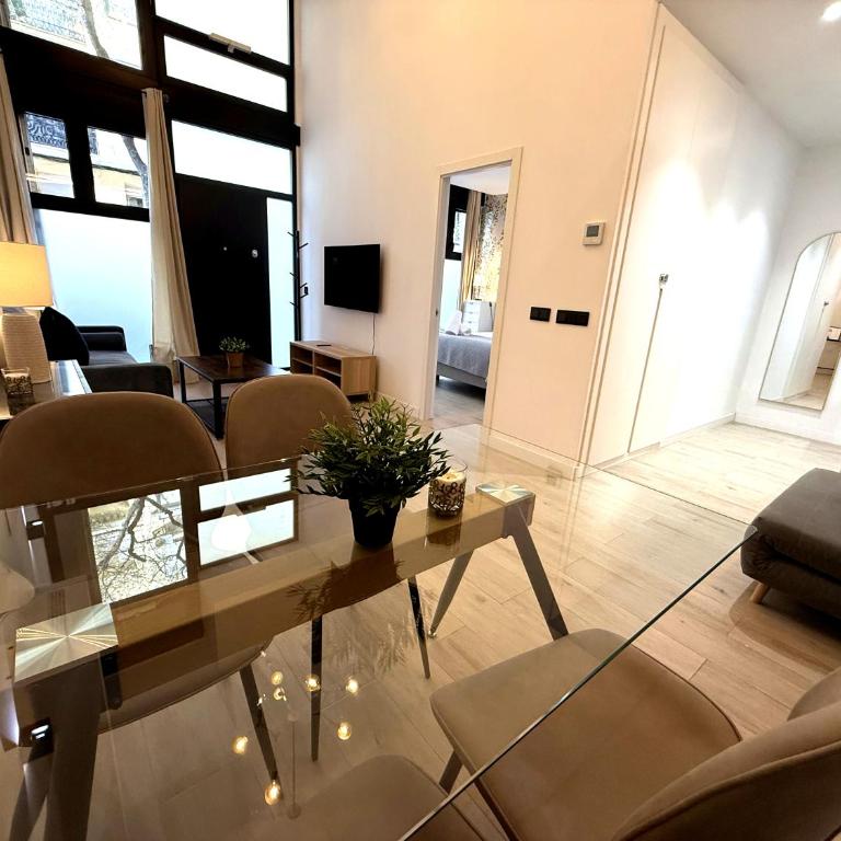 Dúplex Moderno y Acogedor junto a Atocha - Apartamento de 3 dormitorios - 16