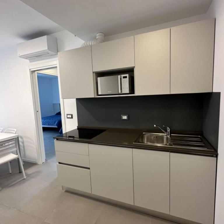 Flat with pool access and terrace - Appartamento - 7