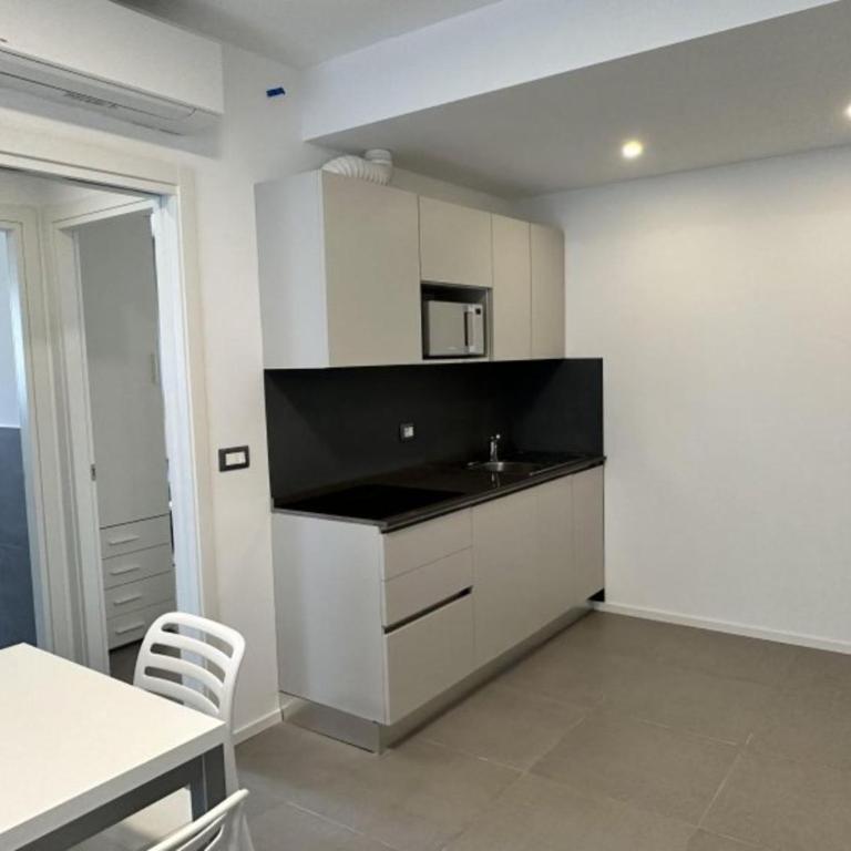 Flat with pool access and terrace - Appartamento - 8