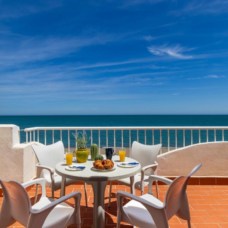 Mar 23 By IVI Real Estate - Apartamento de 3 dormitorios - 3