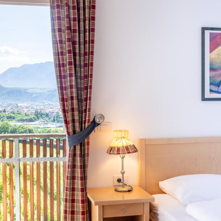Hotel Hanny Panoramic Views over Bolzano - Camera Comfort Matrimoniale/Doppia con Letti Singoli - 11