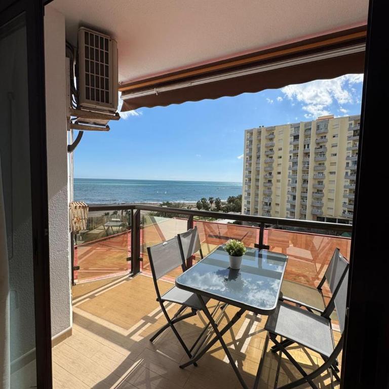 Espectacular piso sobre la playa - Apartment mit 2 Schlafzimmern, einem Balkon und Meerblick - 7