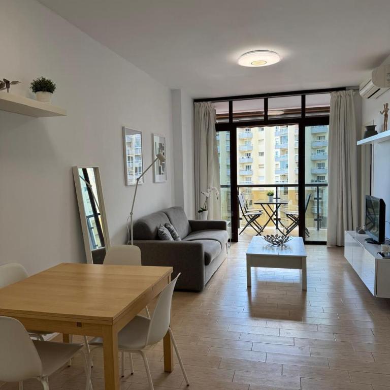 Espectacular piso sobre la playa - Apartment mit 2 Schlafzimmern, einem Balkon und Meerblick - 3