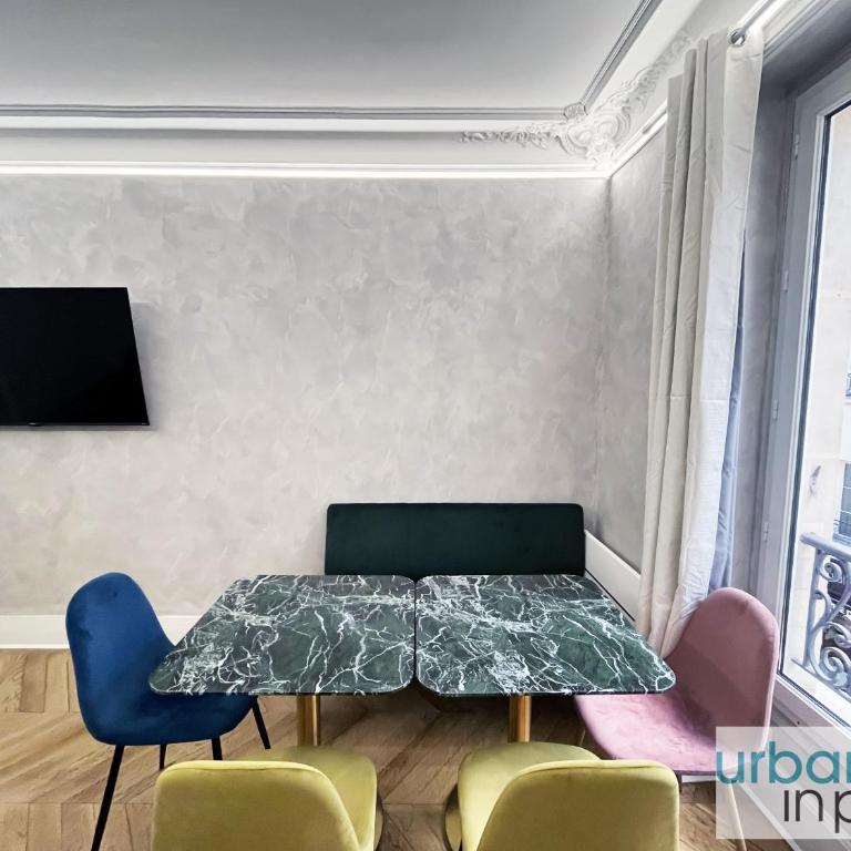 UrbanFlat 180 - Bel Appartement Rue des Rosiers Paris Marais - Appartement - 9