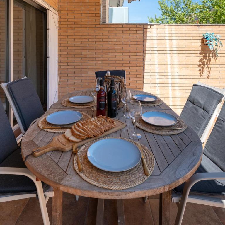 4-Bedroom Apartment with Private Garden in Tossa de Mar - Apartamento con 4 dormitorios - 9