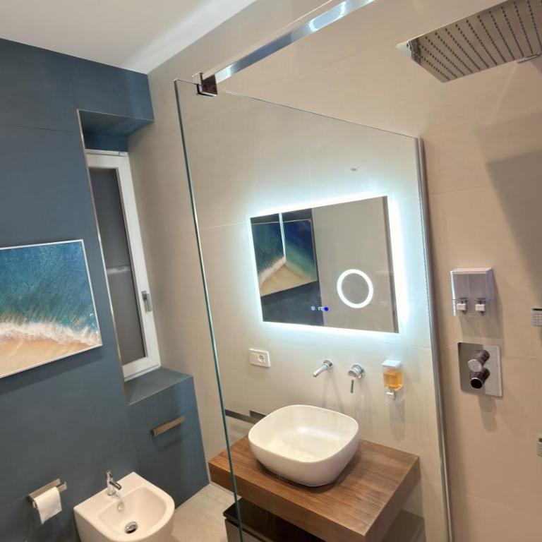 Alloggio Marino by LocazioniOK - Camera Familiare con Bagno Privato - 9
