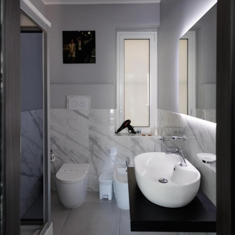 La Palazzata Urban Suites - Camera Tripla Deluxe - 3