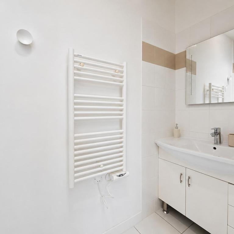 Villa Valeria - Exceptional location - pool - Villa 3 Chambres - 31