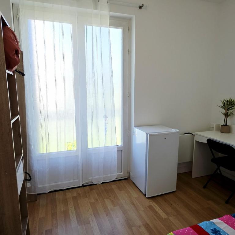 Chambre 3 - Chambre Simple - Vue sur Parc - 7