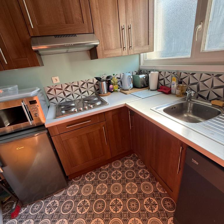 Logement fonctionnel en plein centre ville - Appartement 1 Chambre - 5