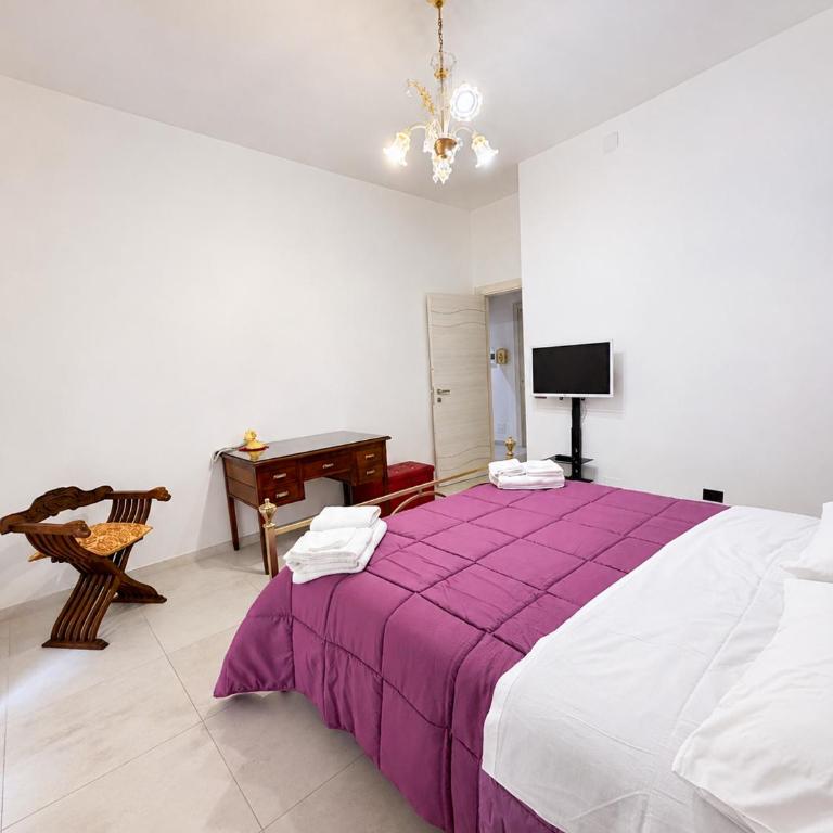 SinerHouse Salerno - Appartamento con 2 Camere da Letto e Balcone - 3
