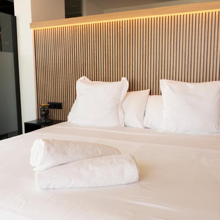 Luxury Experience Suites - Habitación Deluxe con cama extragrande - 1