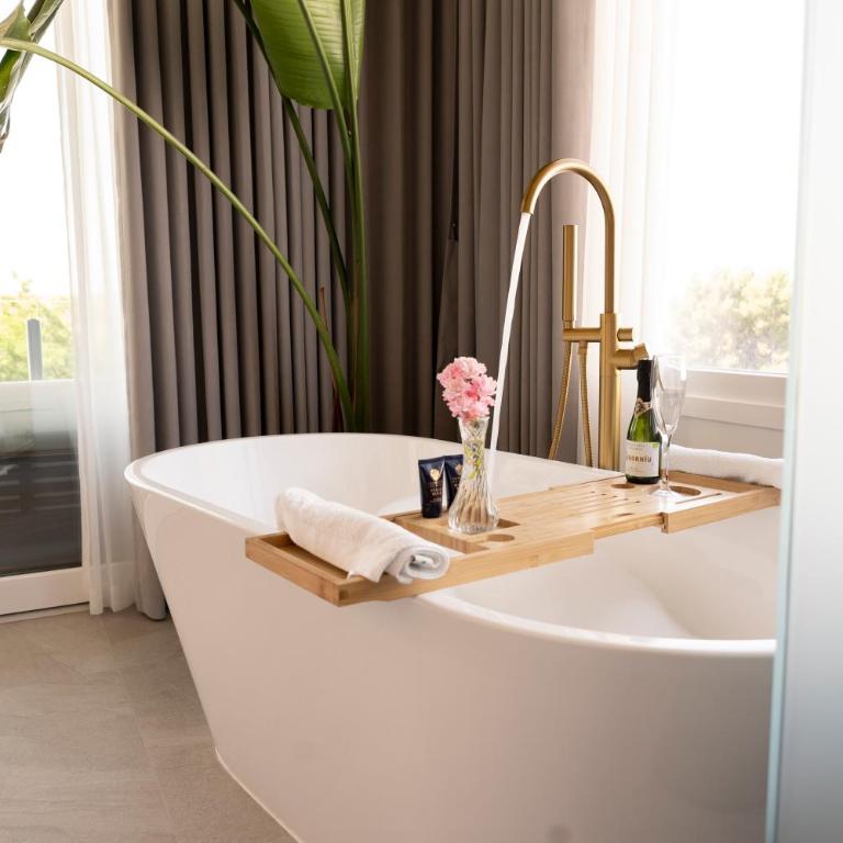 Luxury Experience Suites - Habitación Deluxe con cama extragrande - 22