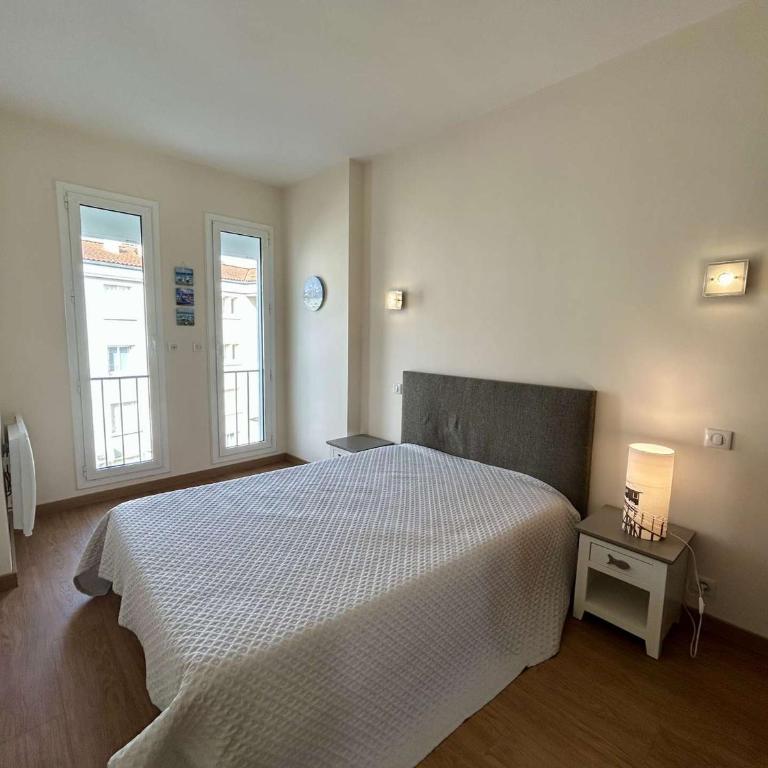 Appartement familial en hyper centre de Royan, 6/8 pers, ascenseur - FR-1-494-180 - Apartment - 6