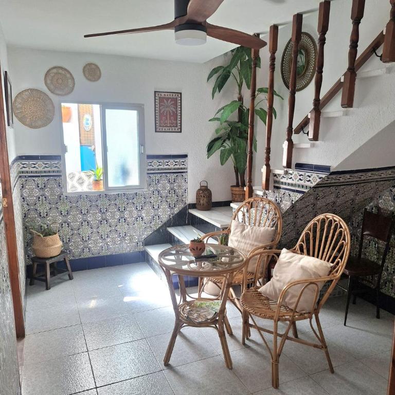 Casa de la abuelita - Three-Bedroom Home - 3