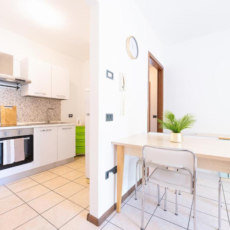 La Finestra Su Mori By Immobilux - Apartamento - 22