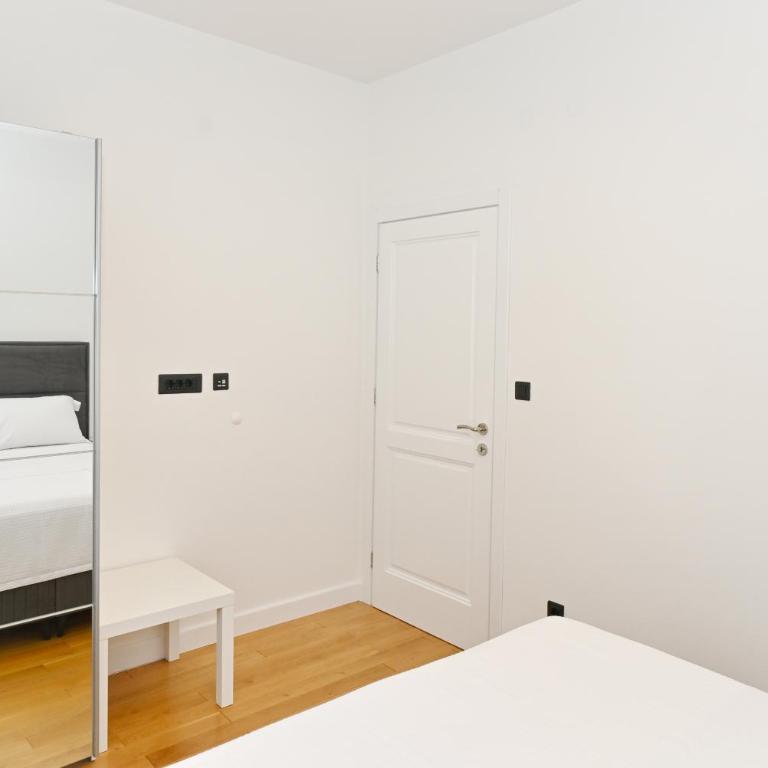 Apartment Noel two bedroom&parking in Kotor - Two-Bedroom Apartment - 28