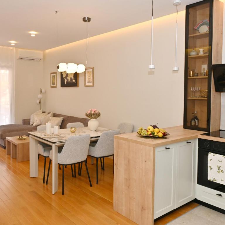 Apartment Noel two bedroom&parking in Kotor - Two-Bedroom Apartment - 41