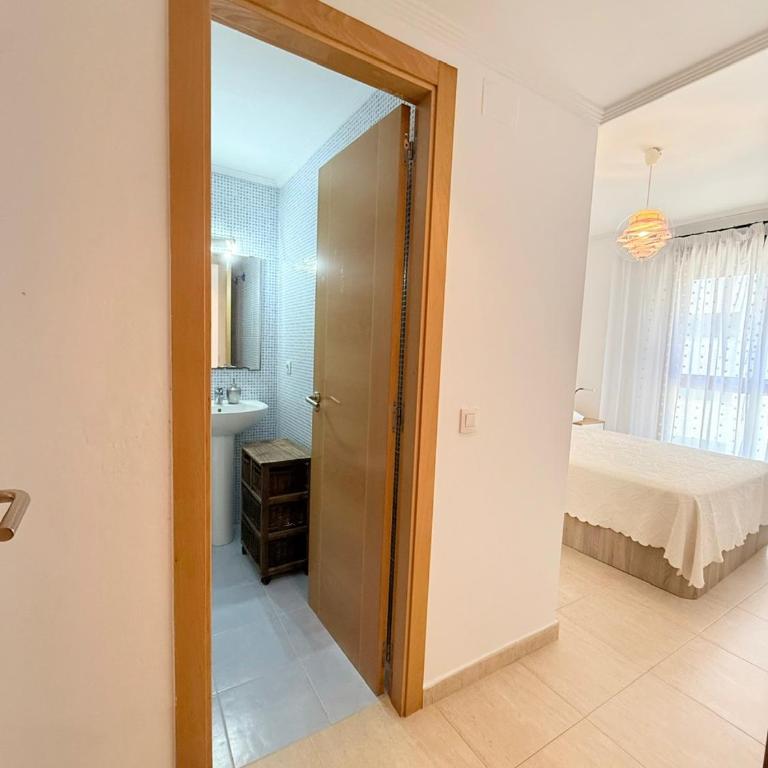 Apartamento Vila Oropesa Ref 078 - Apartamento de 2 dormitorios - 12