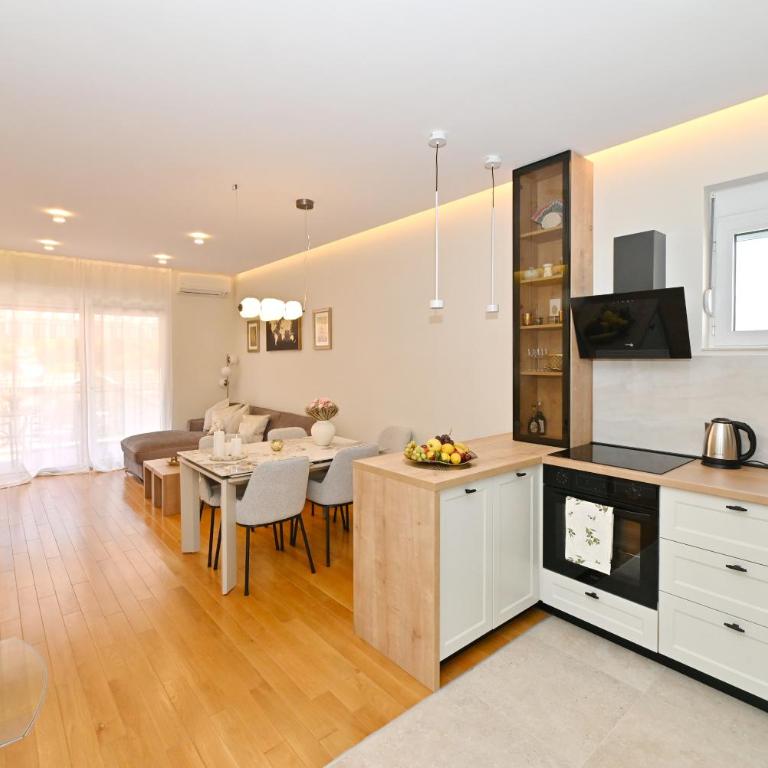 Apartment Noel two bedroom&parking in Kotor - Two-Bedroom Apartment - 62
