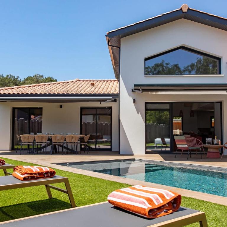 Villa La Parenthese avec piscine chauffee et climatisation - Villa - 1