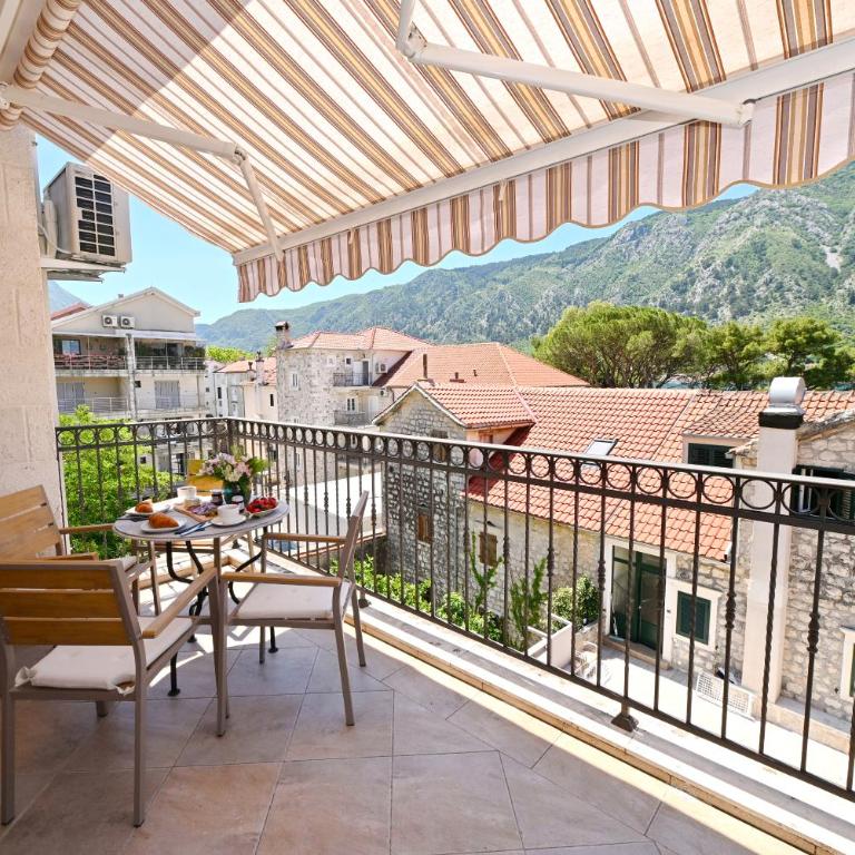 Apartment Noel two bedroom&parking in Kotor - Two-Bedroom Apartment - 87