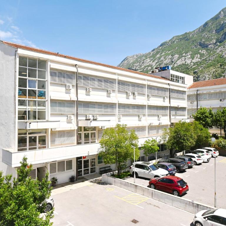 Apartment Noel two bedroom&parking in Kotor - Two-Bedroom Apartment - 88