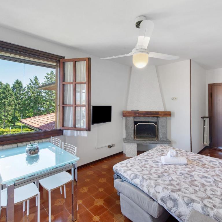 Garibaldi Lake View - Sirmione - Appartamento Superior con 1 Camera da Letto e Balcone - 2