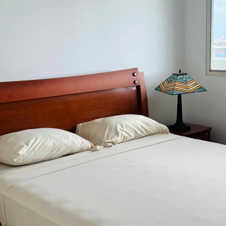 Vista al mar piscina y jacuzzi - Apartamento de 3 dormitorios - 12