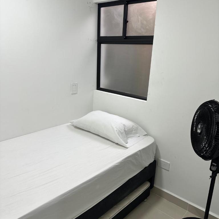Apartamento laureles estadio 201 ED MILA - Two-Bedroom Apartment - 5