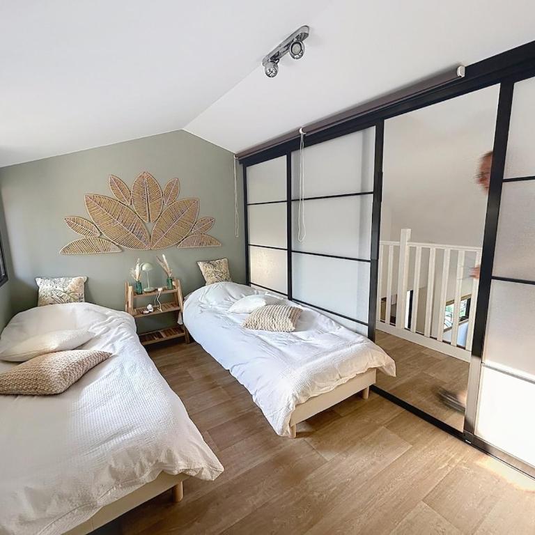 Maison familiale, piscine, clim, quartier calme - Villa - 26