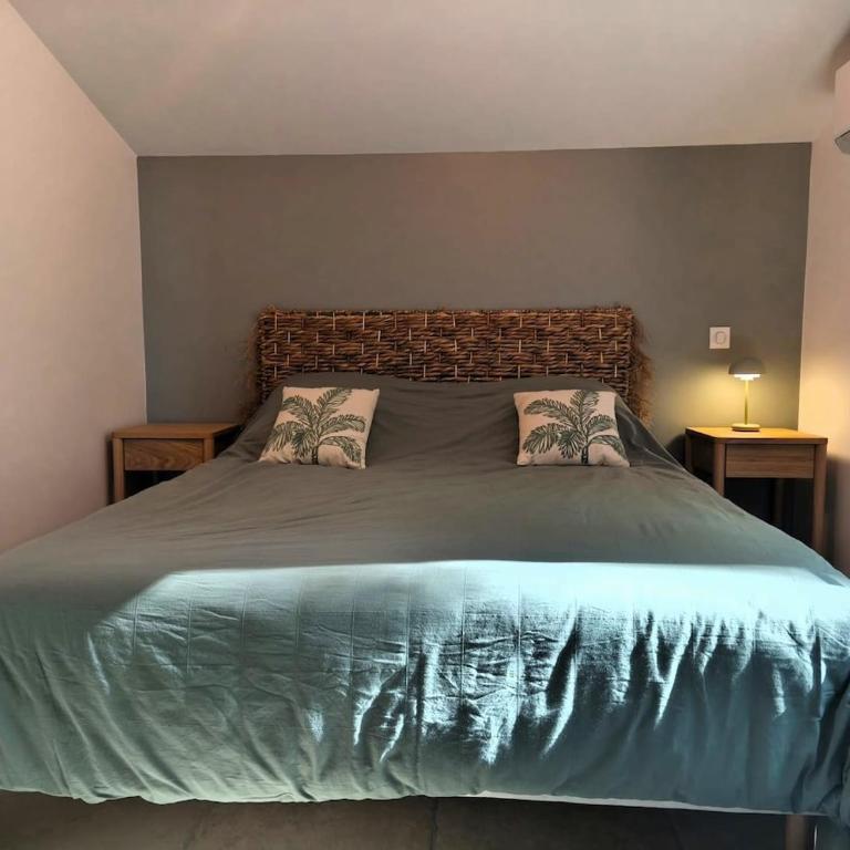 Maison familiale, piscine, clim, quartier calme - Villa - 32