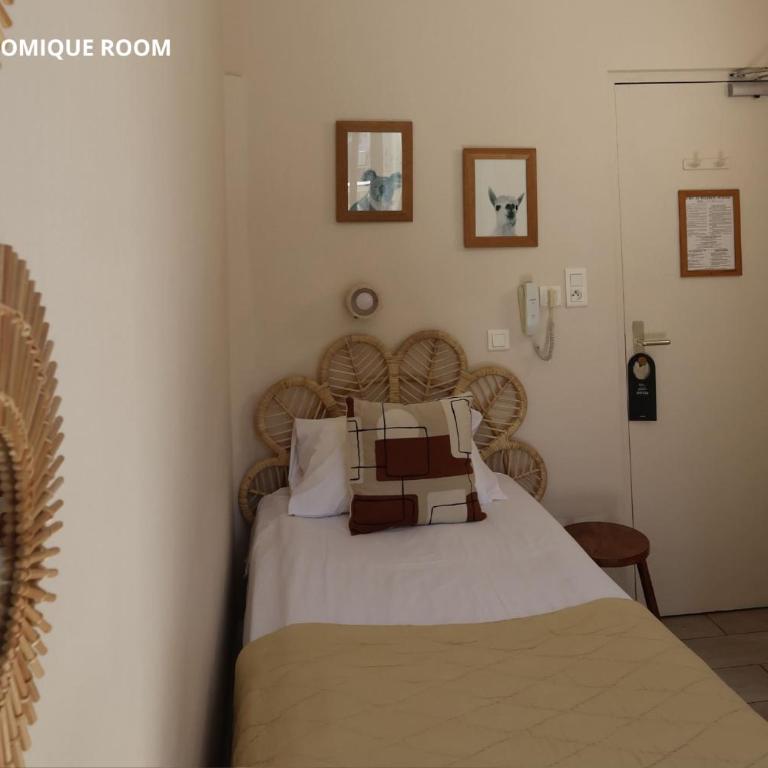 Boutique Hôtel Azur - Budget Single Room - 8