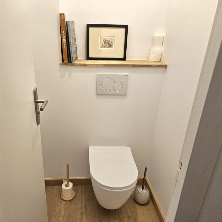 Renovated duplex, balcony, parking, 200m Lac d'Annecy - Apartamento de 4 dormitorios con balcón - 21