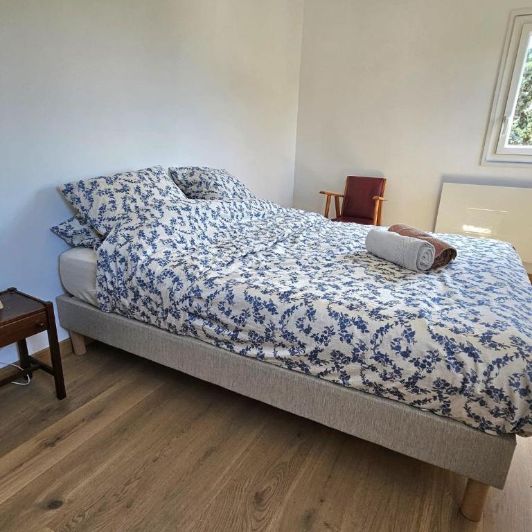 Renovated duplex, balcony, parking, 200m Lac d'Annecy - Apartamento de 4 dormitorios con balcón - 18