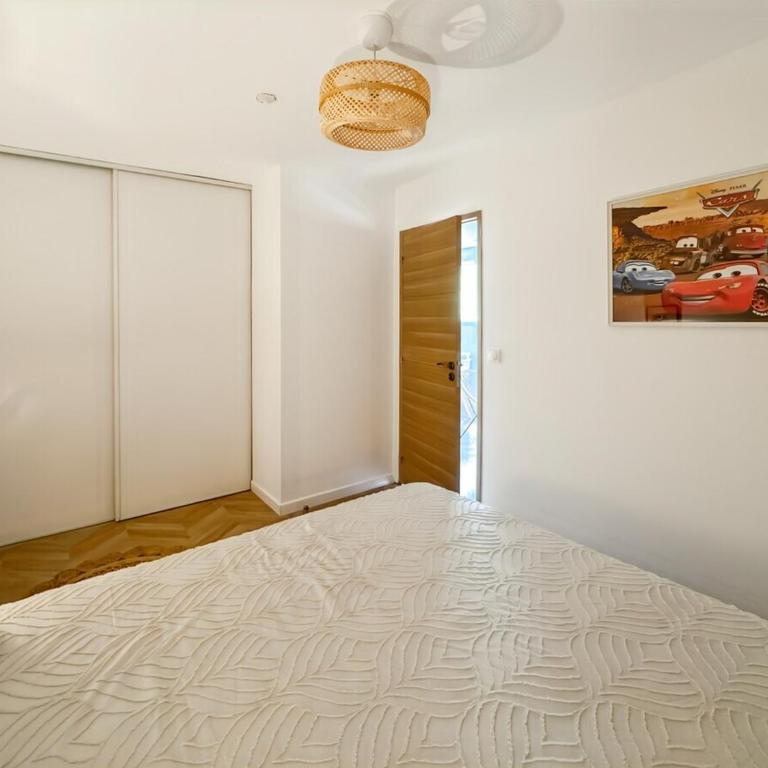 Appartement Pour 4 Personnes Disneyland - Sunny Side - Two-Bedroom Apartment - 13