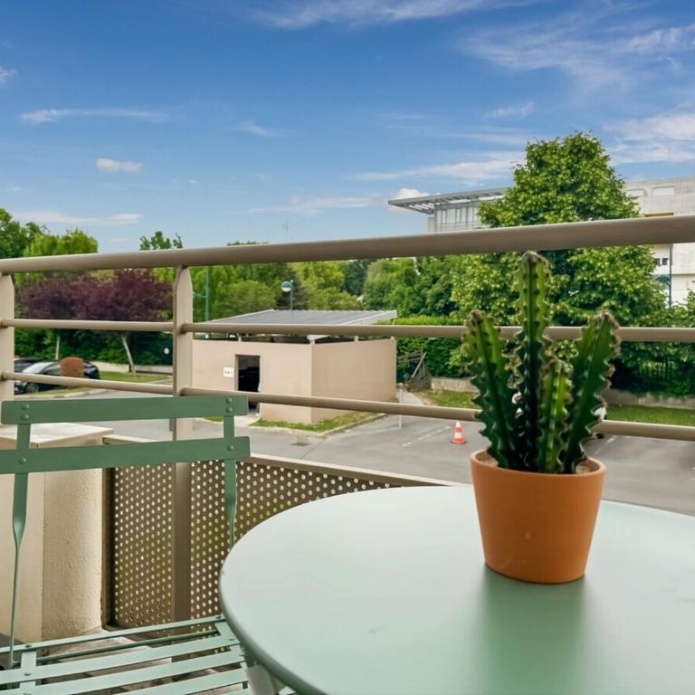 Appartement Pour 4 Personnes Disneyland - Sunny Side - Two-Bedroom Apartment - 16